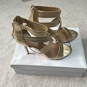 Steve Madden Paryss Gold 8.5